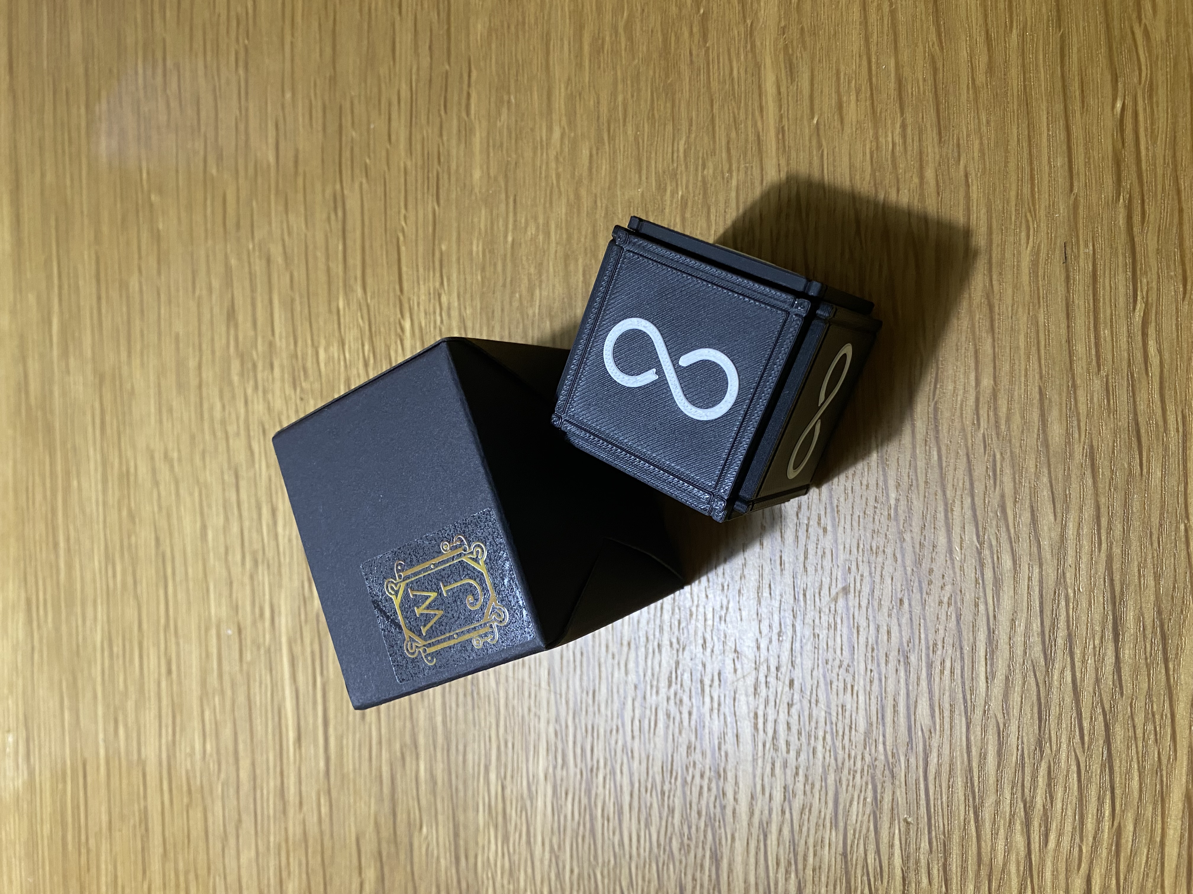 Ouroboros-black